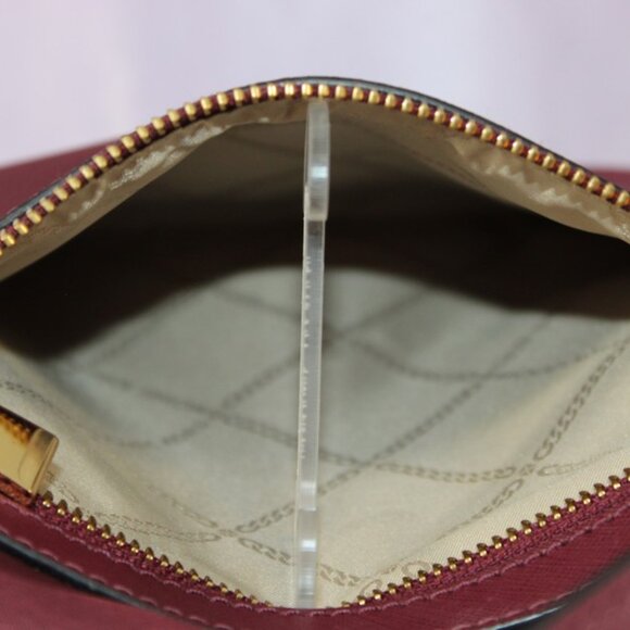 Michael Kors Jet Set Nylon Crossbody Bag – Merlot (NWOT) - Picture 9 of 10